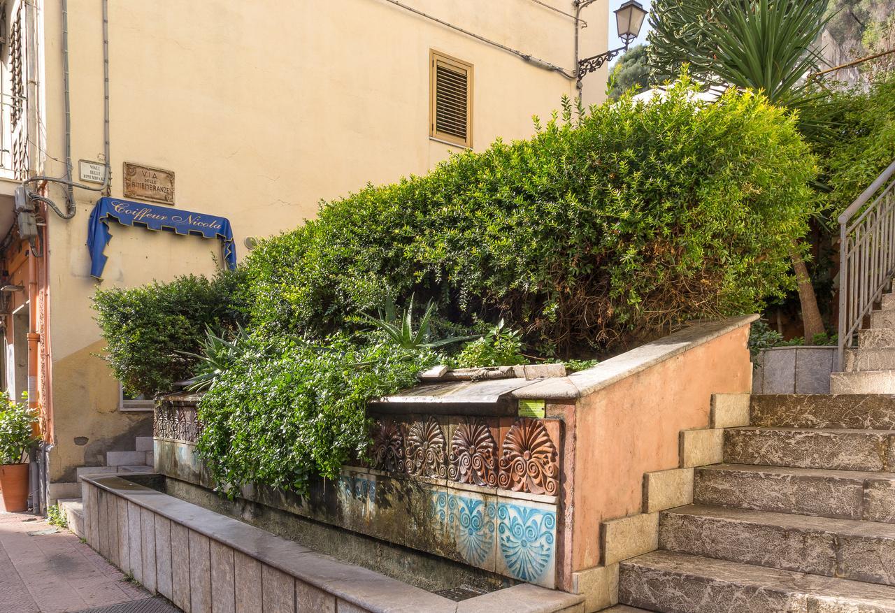 Casa Martina Apartment Giardini Naxos Phòng bức ảnh